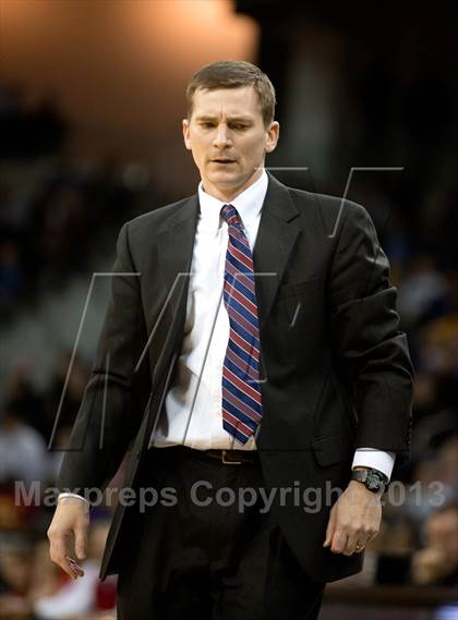 Thumbnail 1 in Holmes vs Covington Catholic (KHSAA Regional Final) photogallery.