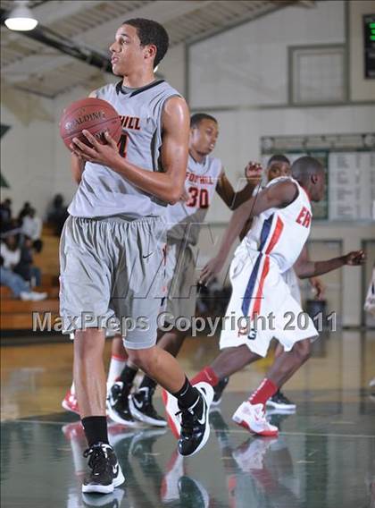 Thumbnail 1 in Foothill vs. Pleasant Grove photogallery.
