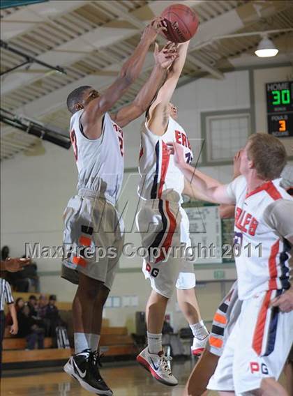 Thumbnail 2 in Foothill vs. Pleasant Grove photogallery.