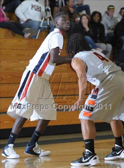Thumbnail 3 in Foothill vs. Pleasant Grove photogallery.