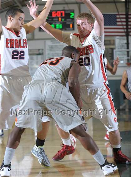 Thumbnail 1 in Foothill vs. Pleasant Grove photogallery.