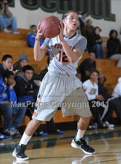 Thumbnail 1 in Foothill vs. Pleasant Grove photogallery.