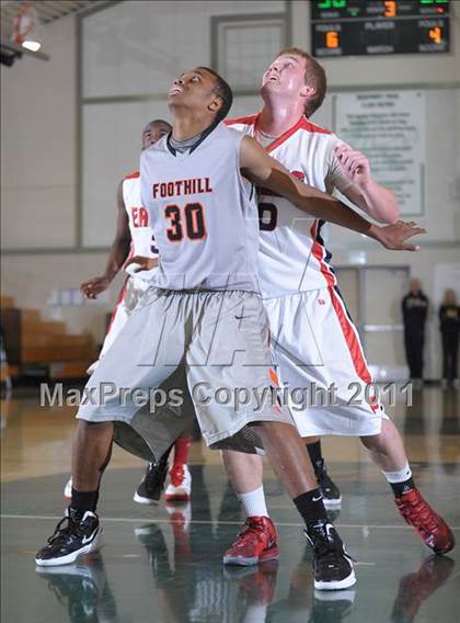 Thumbnail 3 in Foothill vs. Pleasant Grove photogallery.