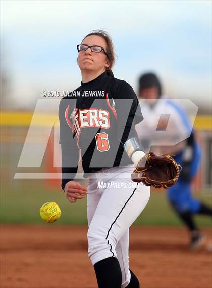 Thumbnail 2 in Jerome vs Thunder Ridge (Win The Pitch Tournament) photogallery.