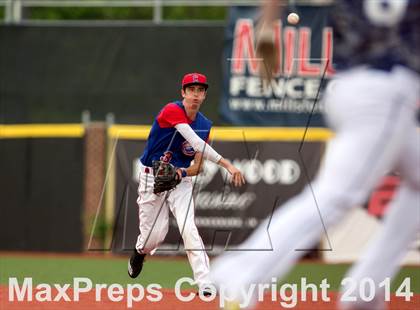 Thumbnail 1 in Highlands vs Conner (KHSAA Ninth Region Final) photogallery.