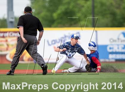 Thumbnail 3 in Highlands vs Conner (KHSAA Ninth Region Final) photogallery.