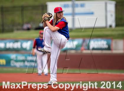 Thumbnail 3 in Highlands vs Conner (KHSAA Ninth Region Final) photogallery.