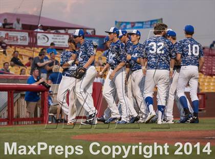 Thumbnail 1 in Highlands vs Conner (KHSAA Ninth Region Final) photogallery.