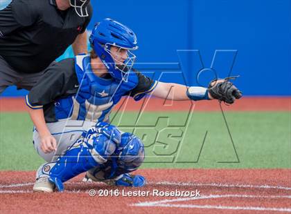 Thumbnail 3 in Alamo Heights vs Boerne Champion (UIL 5A Regional Final) photogallery.