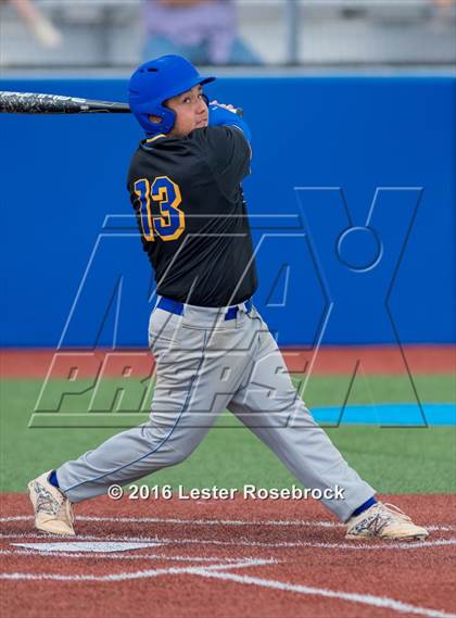 Thumbnail 2 in Alamo Heights vs Boerne Champion (UIL 5A Regional Final) photogallery.