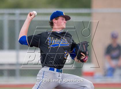 Thumbnail 2 in Alamo Heights vs Boerne Champion (UIL 5A Regional Final) photogallery.