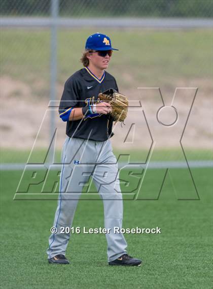 Thumbnail 1 in Alamo Heights vs Boerne Champion (UIL 5A Regional Final) photogallery.