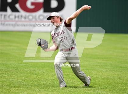 Thumbnail 1 in Sheehan vs. Joel Barlow (CIAC Class M Semifinal) photogallery.