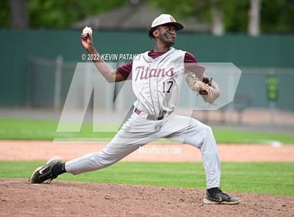 Thumbnail 1 in Sheehan vs. Joel Barlow (CIAC Class M Semifinal) photogallery.