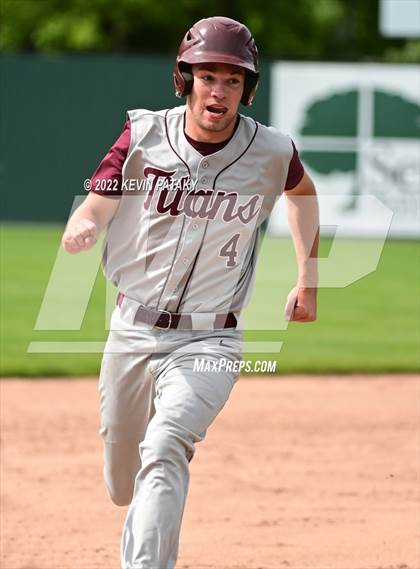 Thumbnail 2 in Sheehan vs. Joel Barlow (CIAC Class M Semifinal) photogallery.