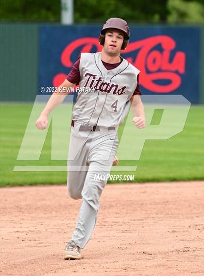 Thumbnail 3 in Sheehan vs. Joel Barlow (CIAC Class M Semifinal) photogallery.
