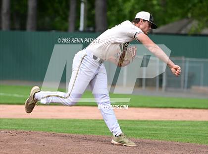 Thumbnail 2 in Sheehan vs. Joel Barlow (CIAC Class M Semifinal) photogallery.