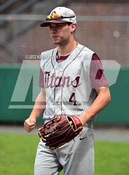 Thumbnail 2 in Sheehan vs. Joel Barlow (CIAC Class M Semifinal) photogallery.