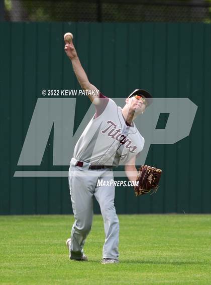 Thumbnail 2 in Sheehan vs. Joel Barlow (CIAC Class M Semifinal) photogallery.