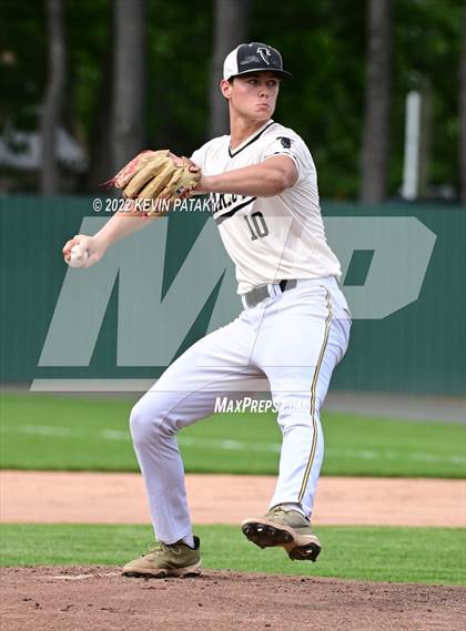Thumbnail 1 in Sheehan vs. Joel Barlow (CIAC Class M Semifinal) photogallery.