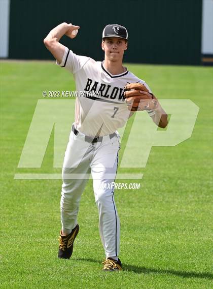 Thumbnail 2 in Sheehan vs. Joel Barlow (CIAC Class M Semifinal) photogallery.