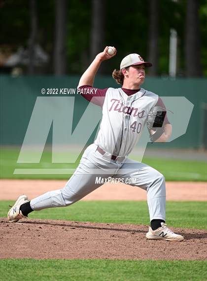 Thumbnail 1 in Sheehan vs. Joel Barlow (CIAC Class M Semifinal) photogallery.