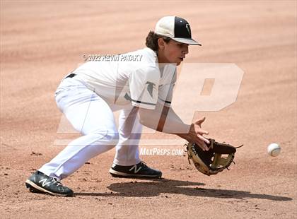 Thumbnail 2 in Sheehan vs. Joel Barlow (CIAC Class M Semifinal) photogallery.