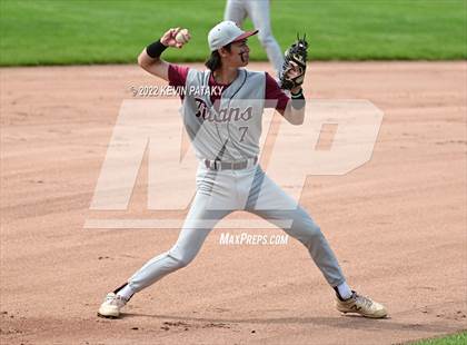 Thumbnail 3 in Sheehan vs. Joel Barlow (CIAC Class M Semifinal) photogallery.