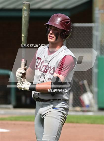 Thumbnail 3 in Sheehan vs. Joel Barlow (CIAC Class M Semifinal) photogallery.