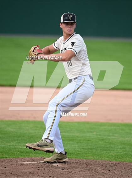 Thumbnail 3 in Sheehan vs. Joel Barlow (CIAC Class M Semifinal) photogallery.