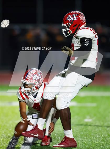 Thumbnail 2 in Twelve Bridges vs. Modesto Christian (Sac Joaquin D6 Round 1) photogallery.