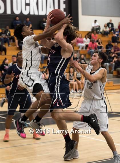 Thumbnail 3 in Liberty @ Stockdale photogallery.