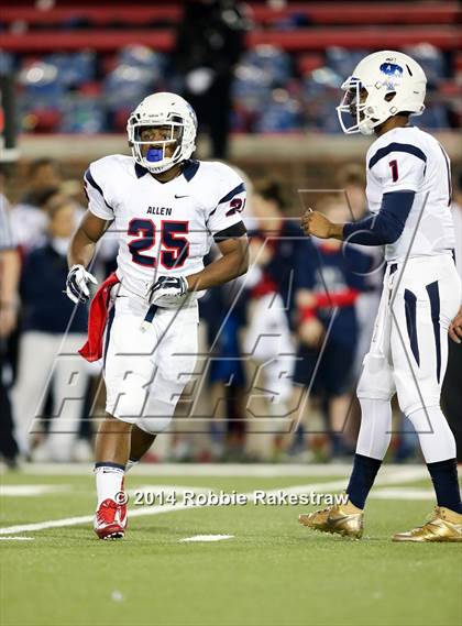 Thumbnail 3 in Skyline vs. Allen (UIL 6A Division 1 Semifinal) photogallery.