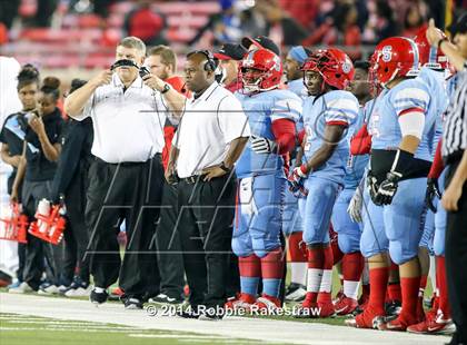 Thumbnail 3 in Skyline vs. Allen (UIL 6A Division 1 Semifinal) photogallery.
