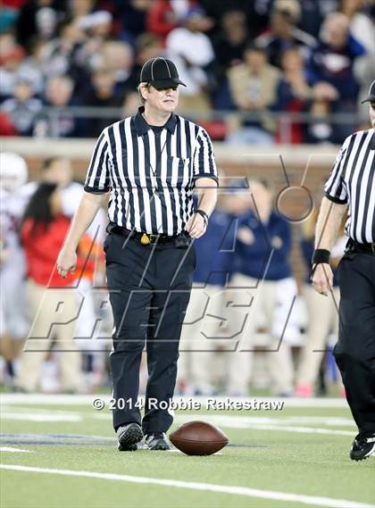 Thumbnail 3 in Skyline vs. Allen (UIL 6A Division 1 Semifinal) photogallery.