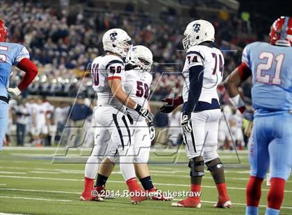 Thumbnail 1 in Skyline vs. Allen (UIL 6A Division 1 Semifinal) photogallery.