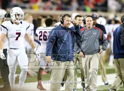 Thumbnail 2 in Skyline vs. Allen (UIL 6A Division 1 Semifinal) photogallery.