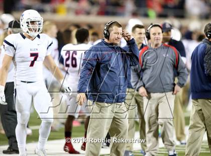 Thumbnail 1 in Skyline vs. Allen (UIL 6A Division 1 Semifinal) photogallery.