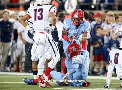 Thumbnail 2 in Skyline vs. Allen (UIL 6A Division 1 Semifinal) photogallery.