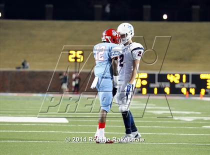 Thumbnail 3 in Skyline vs. Allen (UIL 6A Division 1 Semifinal) photogallery.