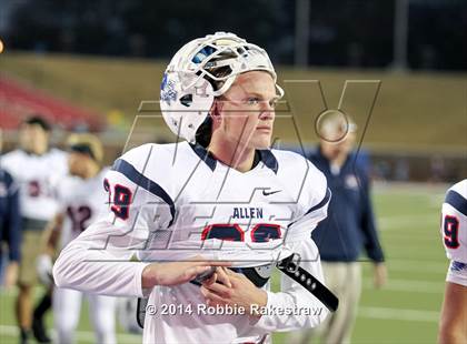 Thumbnail 1 in Skyline vs. Allen (UIL 6A Division 1 Semifinal) photogallery.