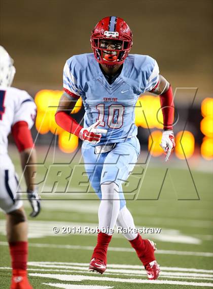 Thumbnail 2 in Skyline vs. Allen (UIL 6A Division 1 Semifinal) photogallery.