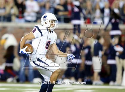 Thumbnail 2 in Skyline vs. Allen (UIL 6A Division 1 Semifinal) photogallery.