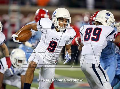 Thumbnail 1 in Skyline vs. Allen (UIL 6A Division 1 Semifinal) photogallery.