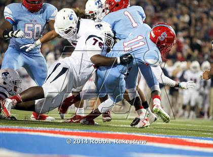 Thumbnail 2 in Skyline vs. Allen (UIL 6A Division 1 Semifinal) photogallery.