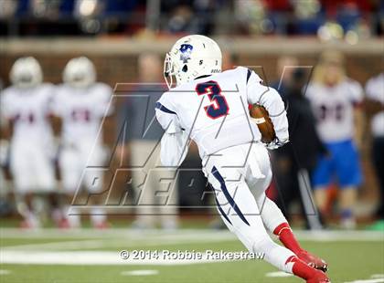 Thumbnail 2 in Skyline vs. Allen (UIL 6A Division 1 Semifinal) photogallery.