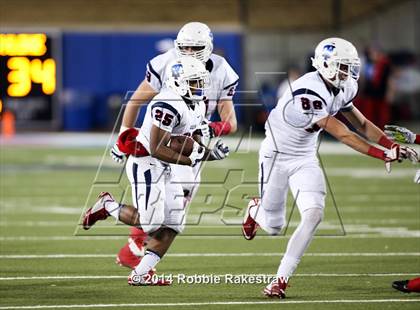 Thumbnail 2 in Skyline vs. Allen (UIL 6A Division 1 Semifinal) photogallery.