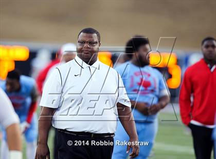 Thumbnail 1 in Skyline vs. Allen (UIL 6A Division 1 Semifinal) photogallery.