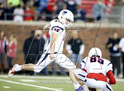 Thumbnail 1 in Skyline vs. Allen (UIL 6A Division 1 Semifinal) photogallery.