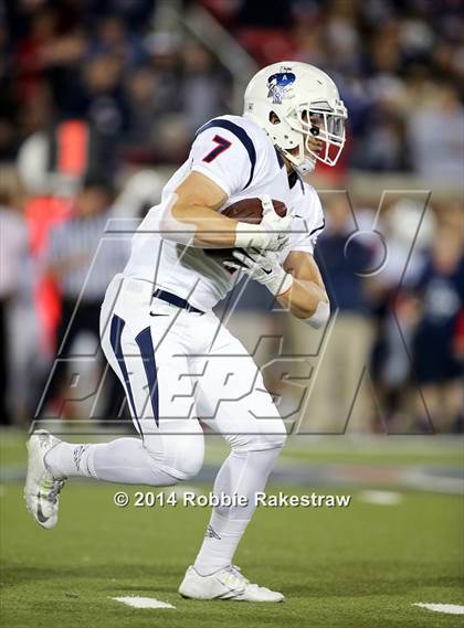 Thumbnail 1 in Skyline vs. Allen (UIL 6A Division 1 Semifinal) photogallery.